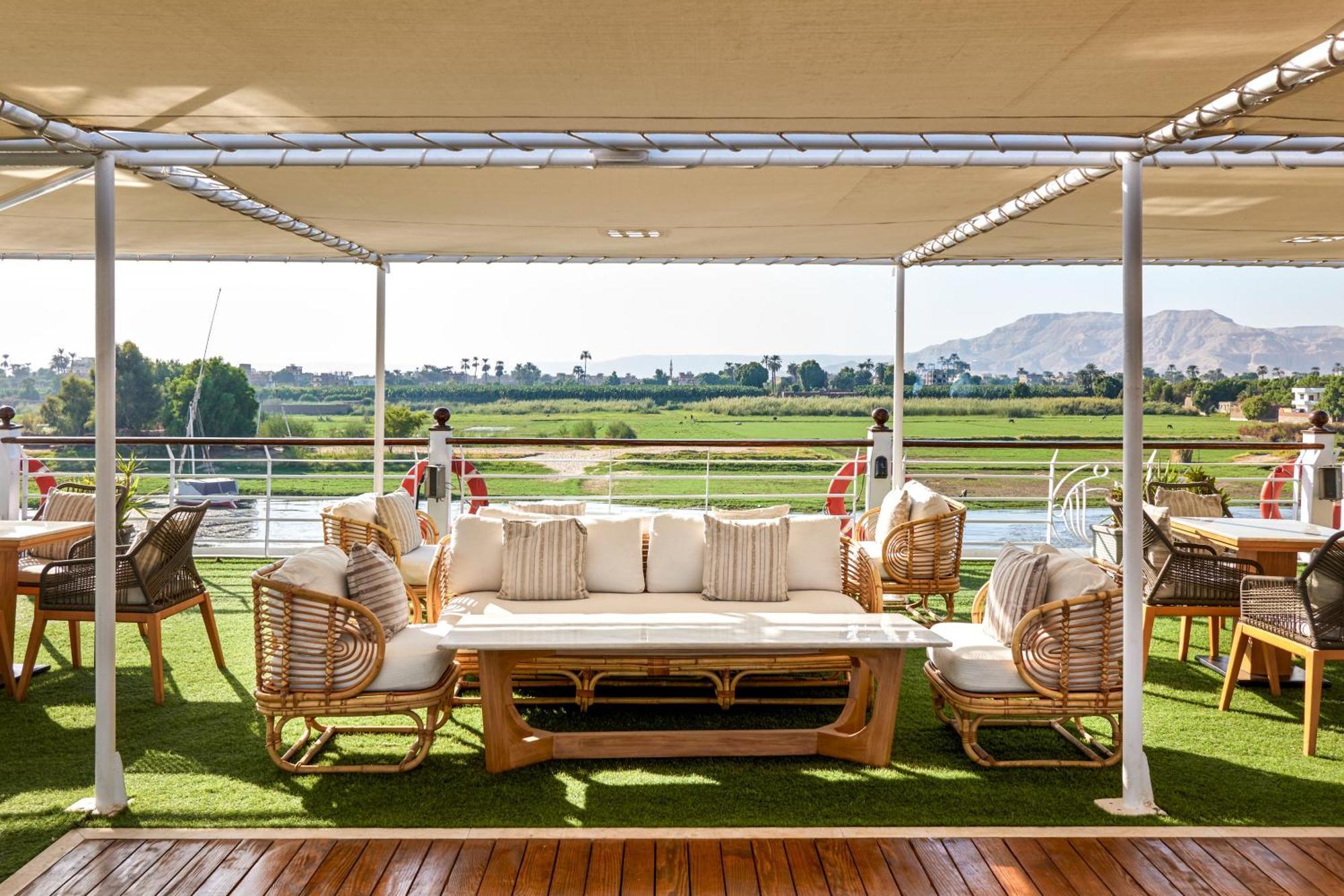Moevenpick Royal Lotus Nile Cruise, Every Monday Four Nights From Luxor, Every Friday Three Nights From Aswan - Including Excursions & Sightseeing Buitenkant foto