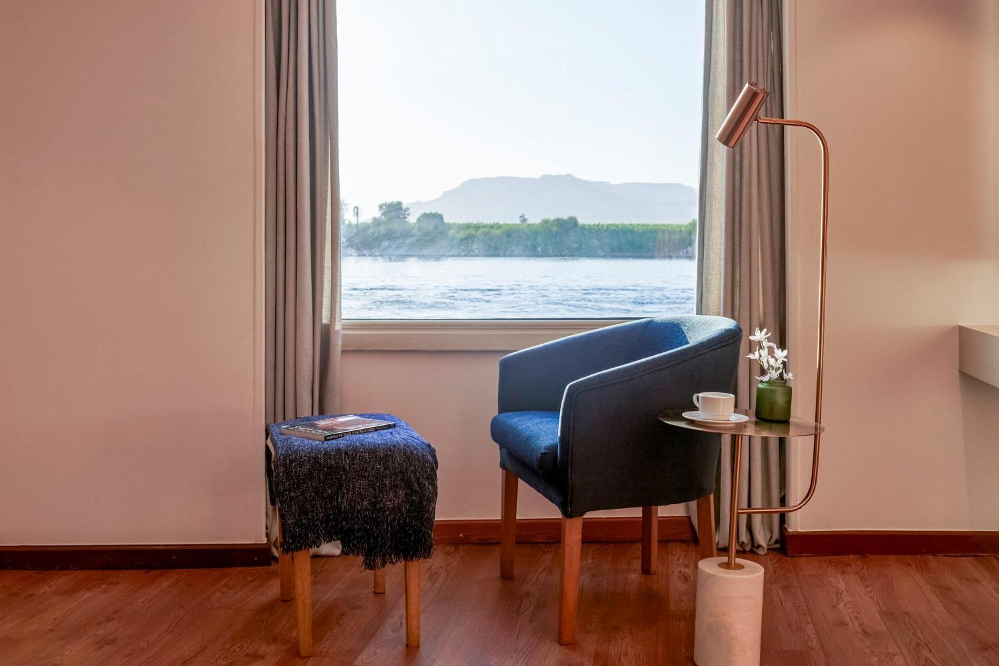 Moevenpick Royal Lotus Nile Cruise, Every Monday Four Nights From Luxor, Every Friday Three Nights From Aswan - Including Excursions & Sightseeing Buitenkant foto